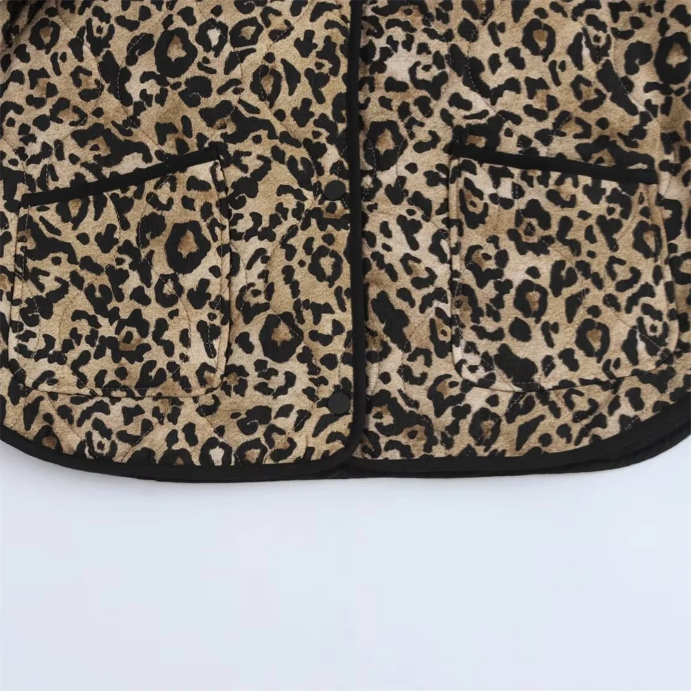 PB&ZA2024 Autumn New Women's Fashion Style Casual Loose Warm Versatile Animal Pattern Printed Cotton Jacket