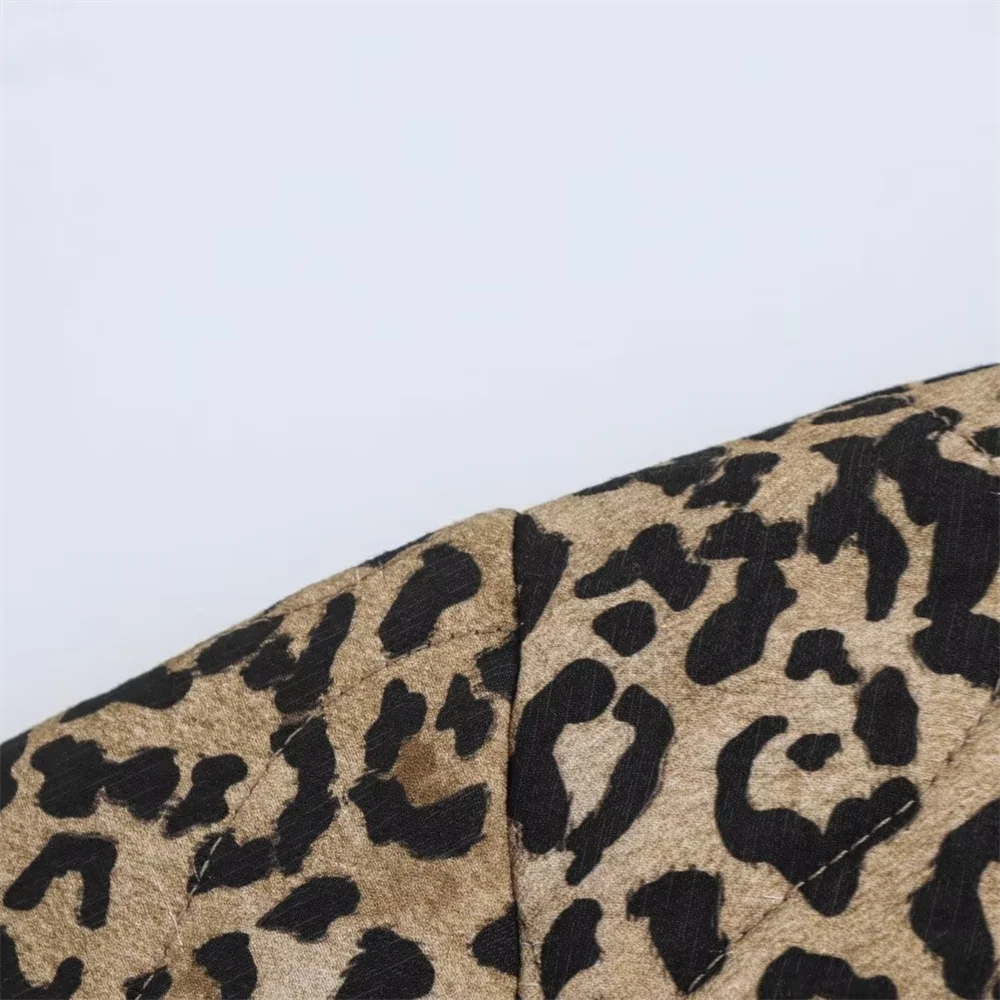 PB&ZA2024 Autumn New Women's Fashion Style Casual Loose Warm Versatile Animal Pattern Printed Cotton Jacket