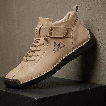 LACE-UP TRAIL SNEAKERS