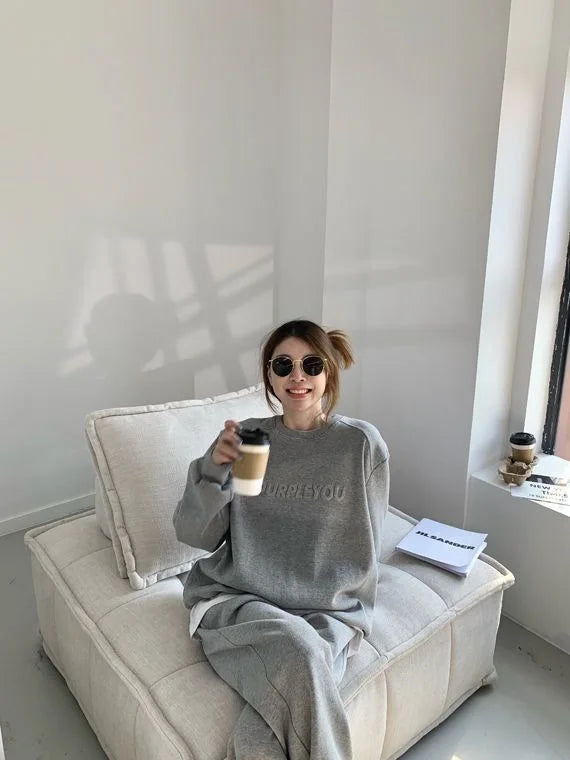 Large Size Velvet Thickened Sports and Leisure Suit Women's Autumn and Winter New Fashion Loose Sweater Trousers Two-piece Set