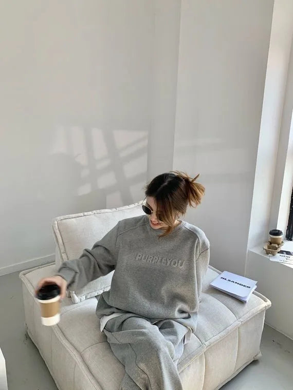 Large Size Velvet Thickened Sports and Leisure Suit Women's Autumn and Winter New Fashion Loose Sweater Trousers Two-piece Set