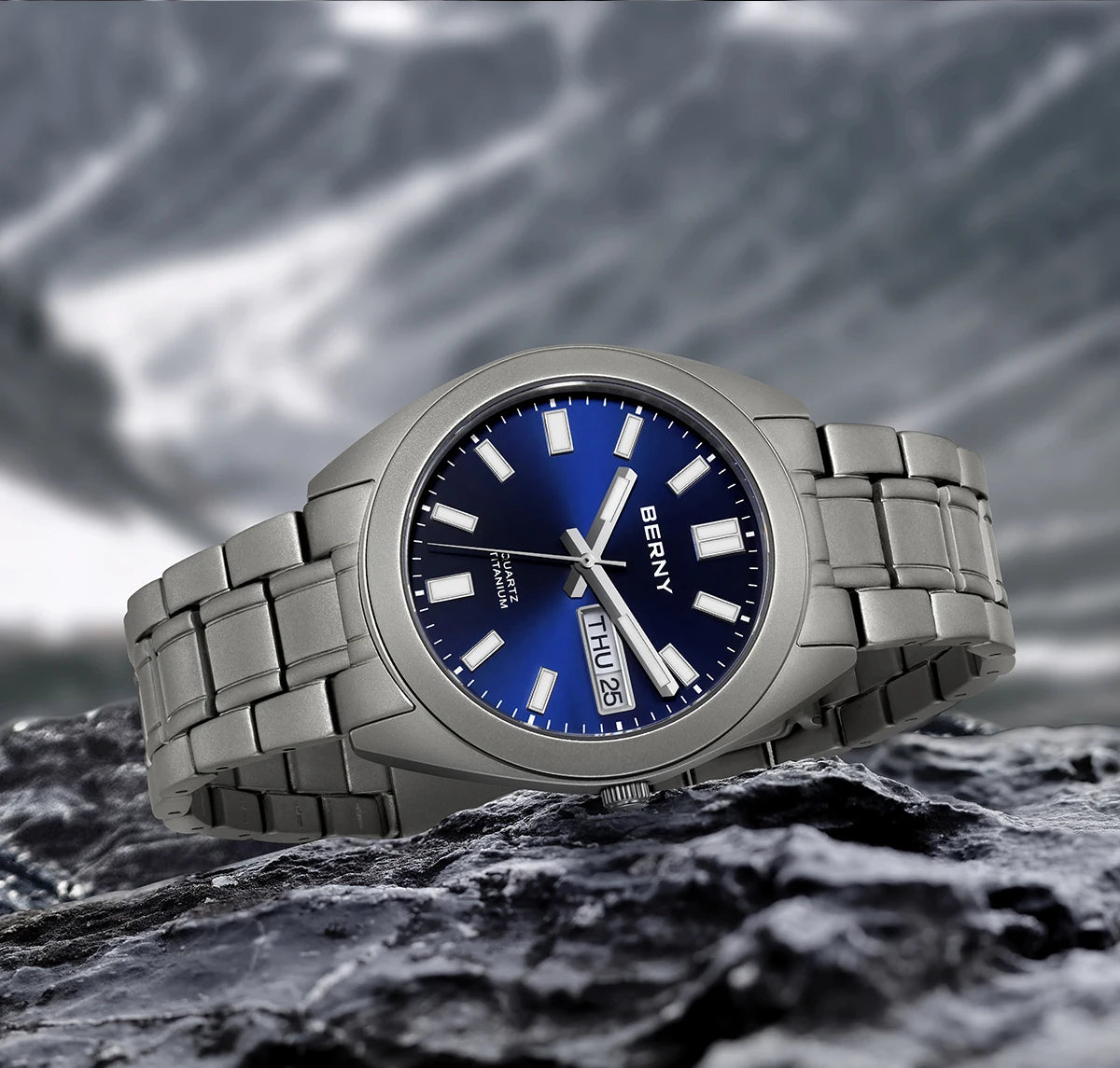 BERNY Titanium Watch for Men Supper Light Weight Wristwatch Super Luminous Sapphire 10ATM Waterproof Sport Field Quartz Watches