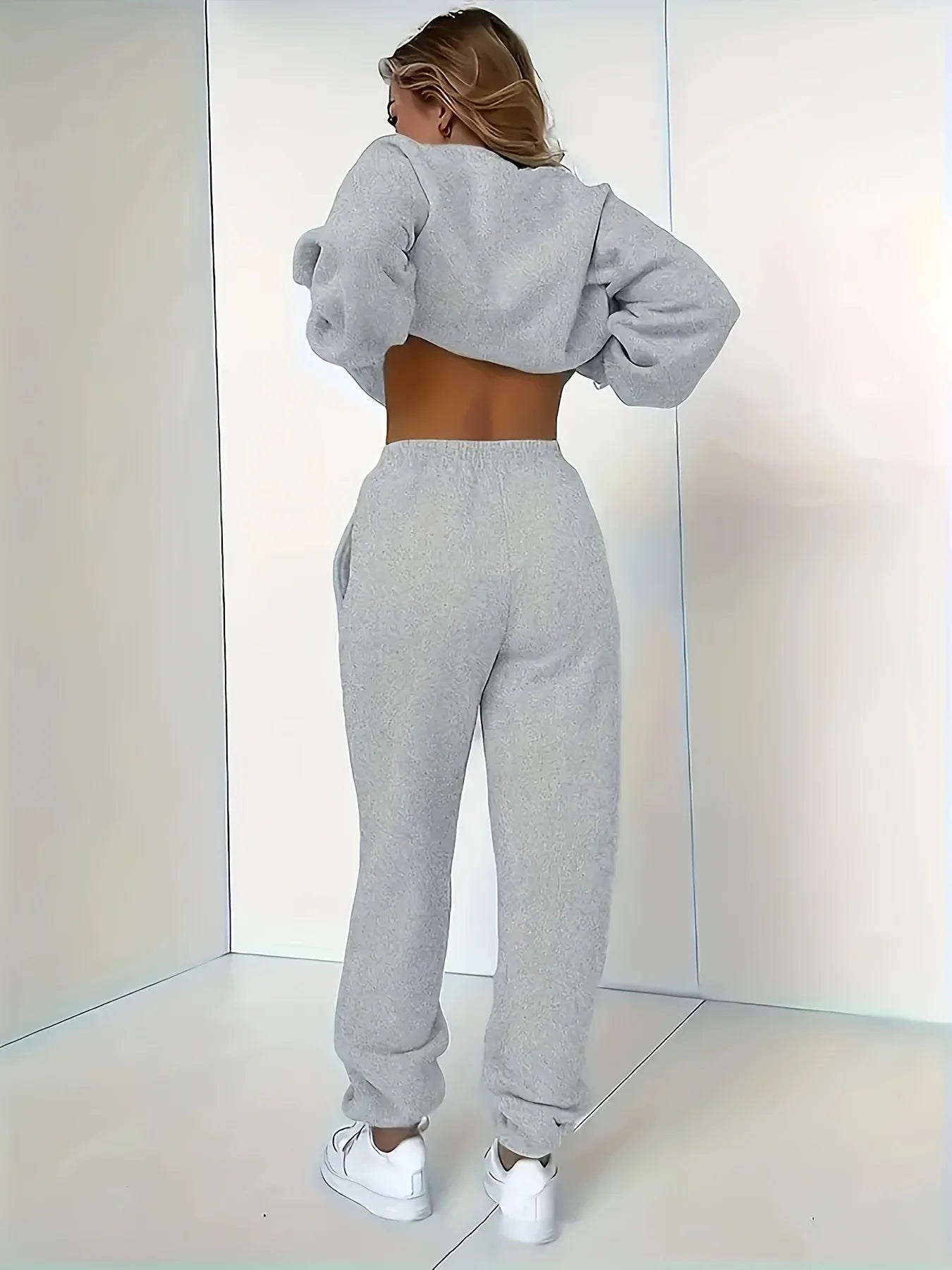 Women's Autumn/Winter Hip Hop Casual Street Paris French Pattern Printed Round Neck Sweatshirt+Sweatpants Warm Set